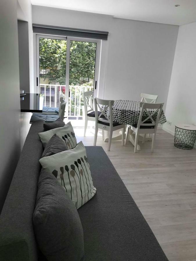 Calua Apartment In Повуа-ди-Варзин Экстерьер фото